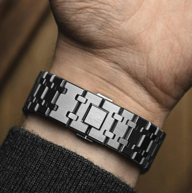 SEIKOAK WHITE - Liam Poedagar