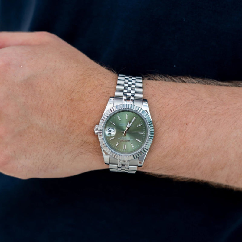 SEIKOJUST OLIVE GREEN - Liam Poedagar