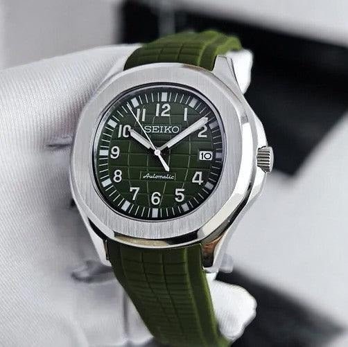 SEIKONAUT EMERALD - Liam Poedagar